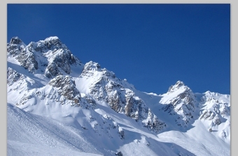 雪山风景图片背景